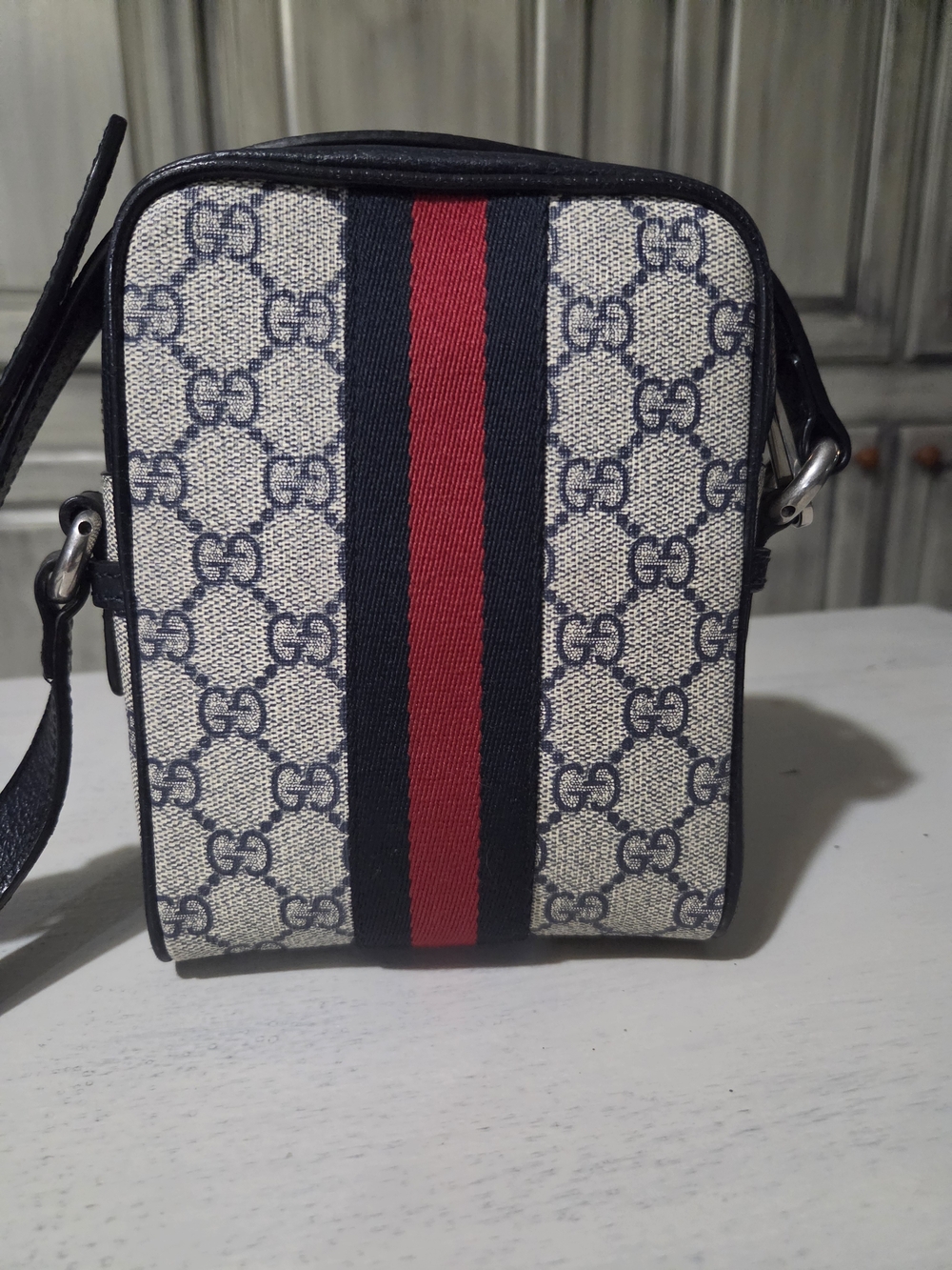 Gucci Monogram - Picture 3 of 4